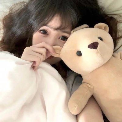橙色女孩